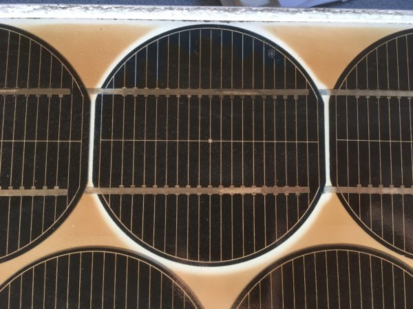 光伏發(fā)電超25年最新證據：40歲的老電站還在發(fā)電！